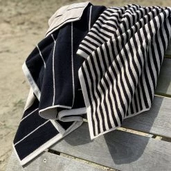 OYOY LIVING Raita Towel - 50x100 Cm - Clay / Black NOW IN STOCK
