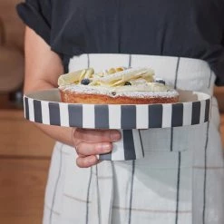 OYOY LIVING Toppu Tray - Large - White / Black