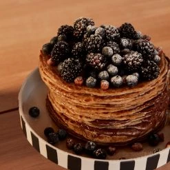 OYOY LIVING Toppu Tray - Large - White / Black