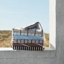 OYOY LIVING Raita Towel - 100x150 Cm - Caramel / Optic Blue