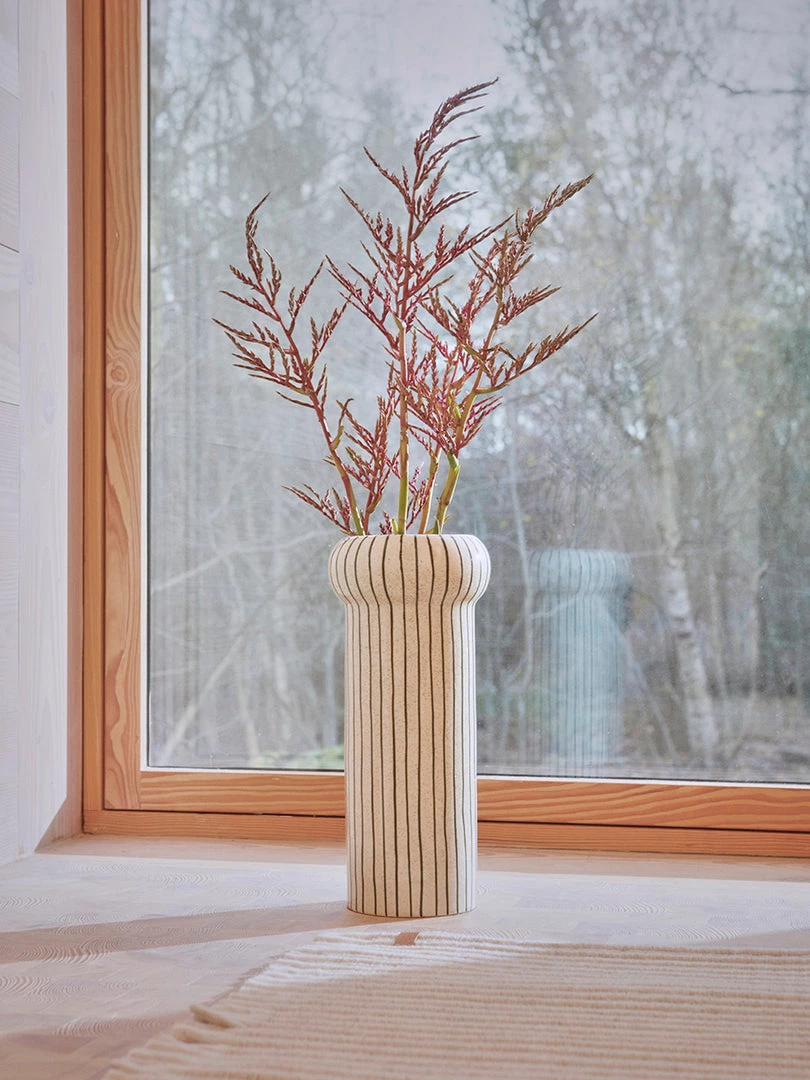 OYOY LIVING NOW IN STOCK Aki Vase - Dark Green 2 OYOY LIVING NOW IN STOCK Aki Vase - Dark Green