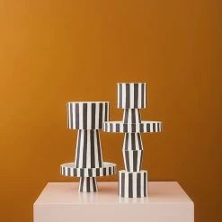 OYOY LIVING Toppu Pot - Large - White / Black NOW IN STOCK