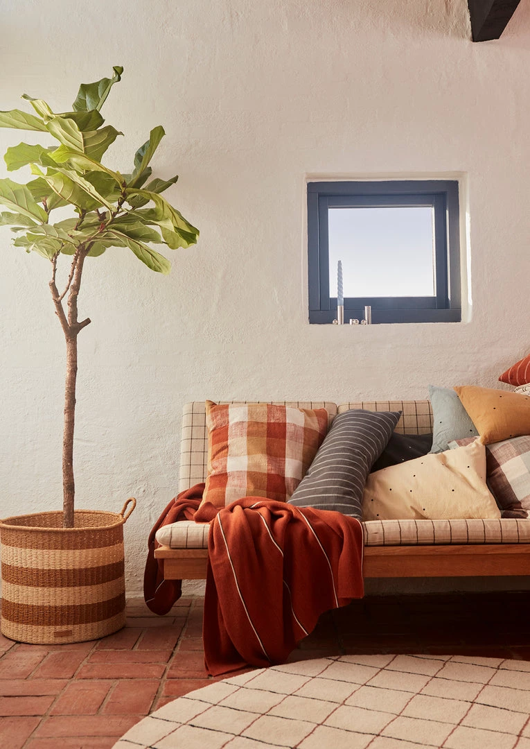 OYOY LIVING Circle Rug - Grid Decoration 5 OYOY LIVING Circle Rug - Grid Decoration