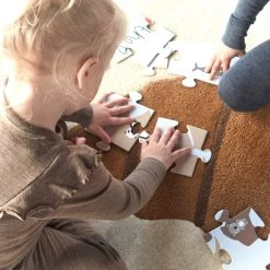 OYOY MINI Croissant Tufted Rug LOOK FORWARD TO 12 OYOY MINI Croissant Tufted Rug LOOK FORWARD TO