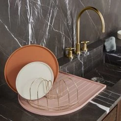 OYOY LIVING NOW IN STOCK Dish Tray - Rose