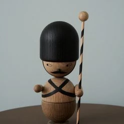 OYOY LIVING Gilbert Guard - Nature NOW IN STOCK