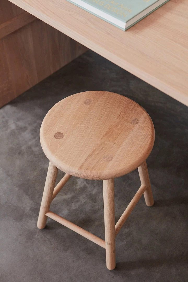 OYOY LIVING Moto Stool - Low - Nature 2 OYOY LIVING Moto Stool - Low - Nature