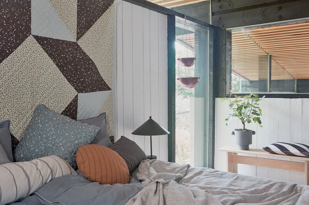 OYOY LIVING NOW IN STOCK Inka Kana Pot - Large - Anthracite 2 OYOY LIVING NOW IN STOCK Inka Kana Pot - Large - Anthracite