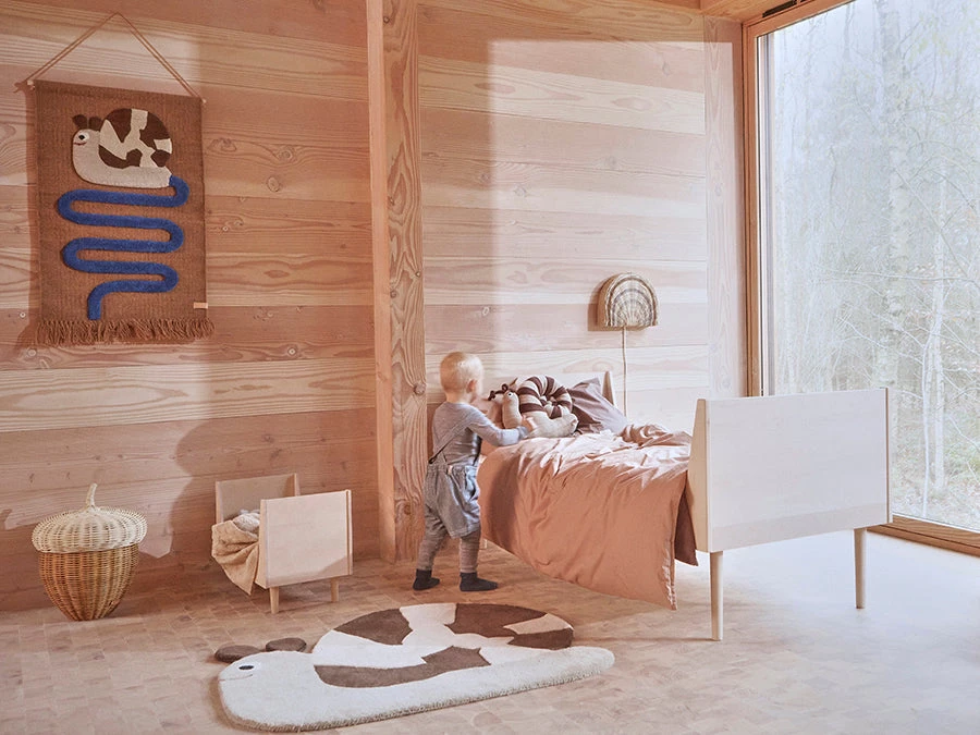 OYOY MINI NOW IN STOCK Sally Snail On The Way Wall Rug - Optic Blue 4 OYOY MINI NOW IN STOCK Sally Snail On The Way Wall Rug - Optic Blue