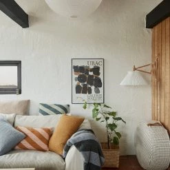 OYOY LIVING NOW IN STOCK Sit On Me Pouf - Round - Offwhite