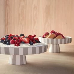 OYOY LIVING Toppu Tray - Large 8 OYOY LIVING Toppu Tray - Large