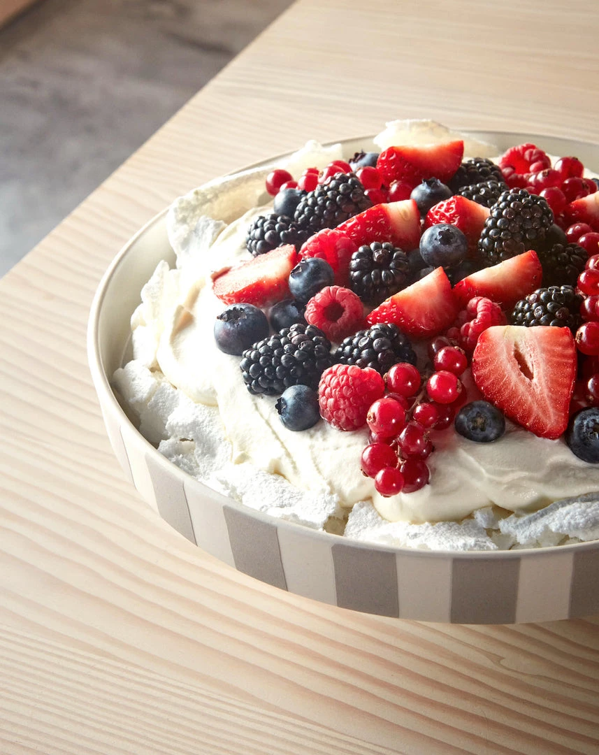 OYOY LIVING Toppu Tray - Large 5 OYOY LIVING Toppu Tray - Large