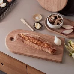 OYOY LIVING Yumi Cutting Board - Nature